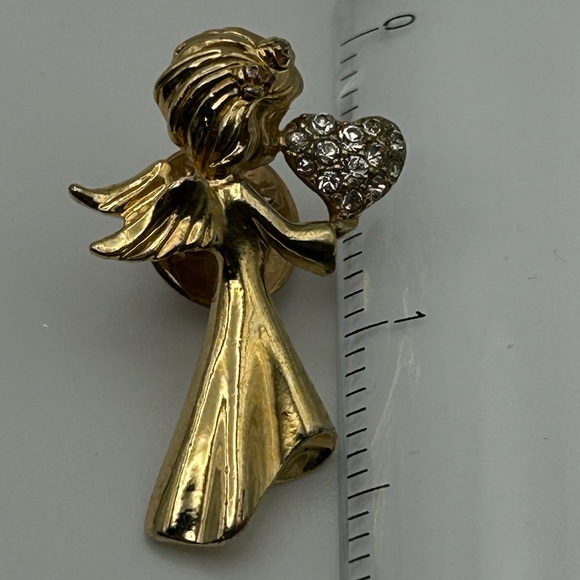 Vintage Signed Guardian Angel Christmas Brooch Pin With Rhinestone Heart - Picture 6 of 6